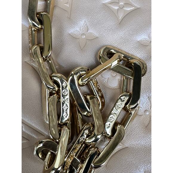 Louis Vuitton Coussin Bag Monogram Embossed Lambskin PM 67768 - Picture 7 of 15